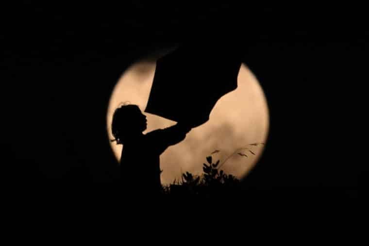 En imágenes: así fue el eclipse total de Luna