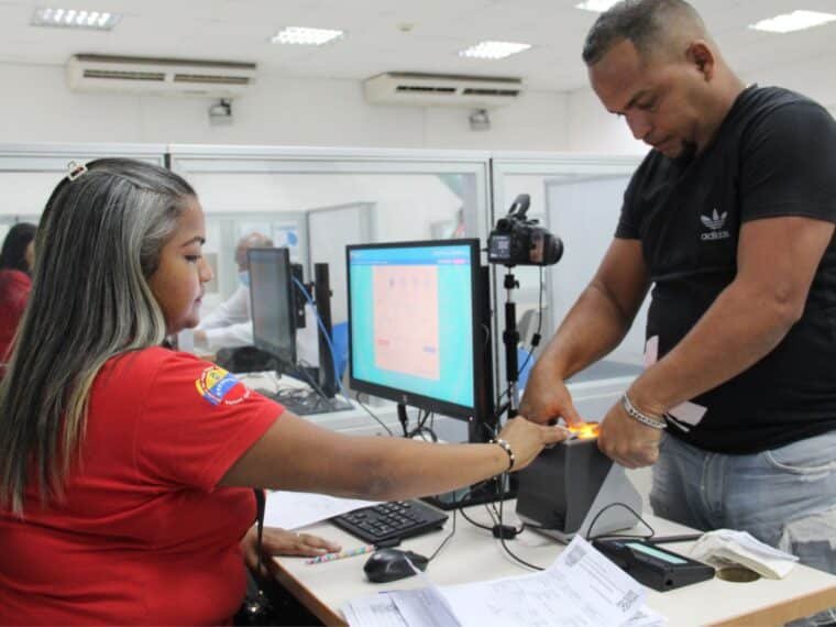 Saime alertó sobre estafas con cédulas de identidad falsas que son tramitadas desde el extranjero