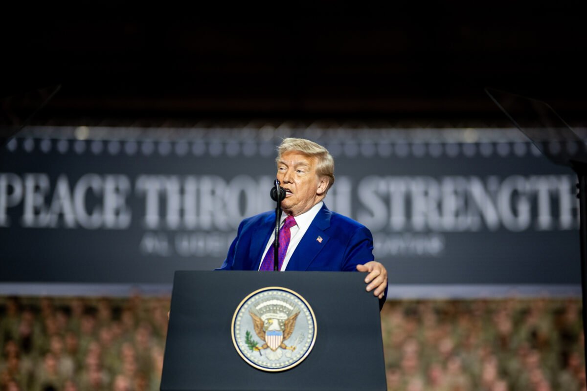 Trump quiere que se investigue a artistas que apoyaron a Kamala Harris