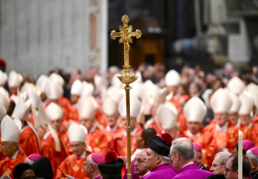 Oficiaron misa de inicio del cónclave para dar inicio al encierro de los cardenales
