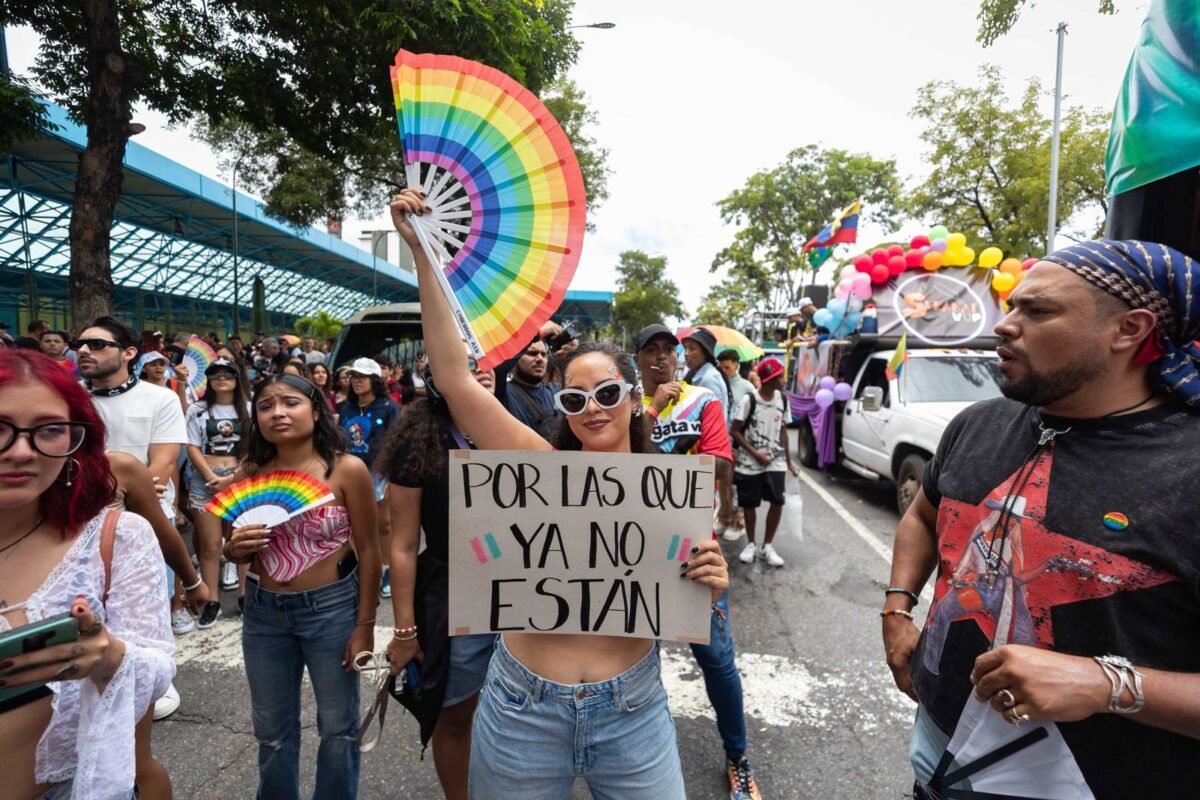 La comunidad LGBTIQ+ marchó en Caracas por el Día del Orgullo