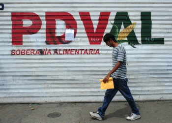 Siguieron el camino de ladrillos color onoto