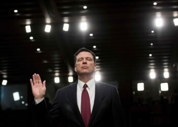 La presión de Donald Trump fuerza la imputación a James Comey