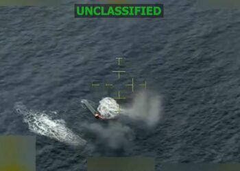 EEUU destruyó narcosubmarino en medio de la «Operación Lanza del Sur» (VIDEO)