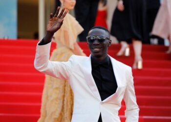 El tiktoker con más seguidores del mundo vendió su imagen por casi 1.000 millones de dólares