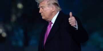 La guerra de Irán según Trump: un atropellado relato con amenazas, contradicciones y onomatopeyas