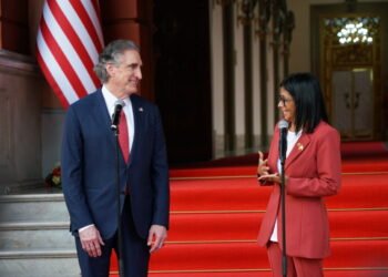 EE UU trasladó $100 millones en oro desde Venezuela para inversiones industriales