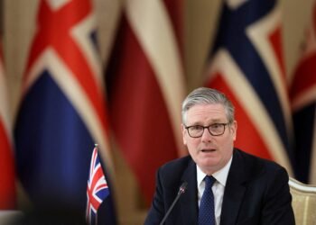 Starmer refuerza su imagen política al plantar cara a los ataques de Trump