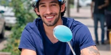 Una campaña internacional trata de salvar de la ejecución a un joven iraní de la minoría bahaí