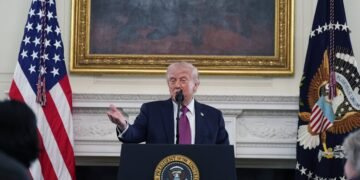 La última amenaza incumplida de Trump en Irán ahonda su crisis interna en Estados Unidos