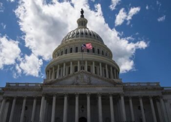 Comité de Exteriores de EEUU rechazó el levantamiento de sanciones contra Delcy Rodríguez