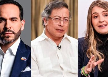 Explosiva pelea entre Petro y la oposición sacude la campaña presidencial: hablan de algoritmos, espionaje y persecución