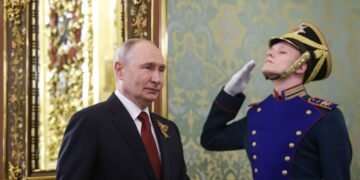 Orden 1564: el putinismo emprende el gran borrado de los crímenes soviéticos y la veneración a Stalin y la Cheka