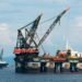 Los países petroleros de fuera del Golfo hacen caja con la crisis de Ormuz