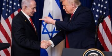 Objetivo militar: salvar la cara de Donald